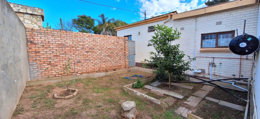 4 Bedroom Property for Sale in Albertinia Western Cape